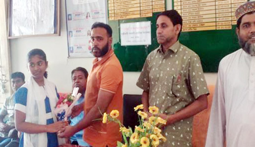 সতীঘাটা প্রাথমিক স্কুলের নতুন  কমিটির সভা ও সংবর্ধনা