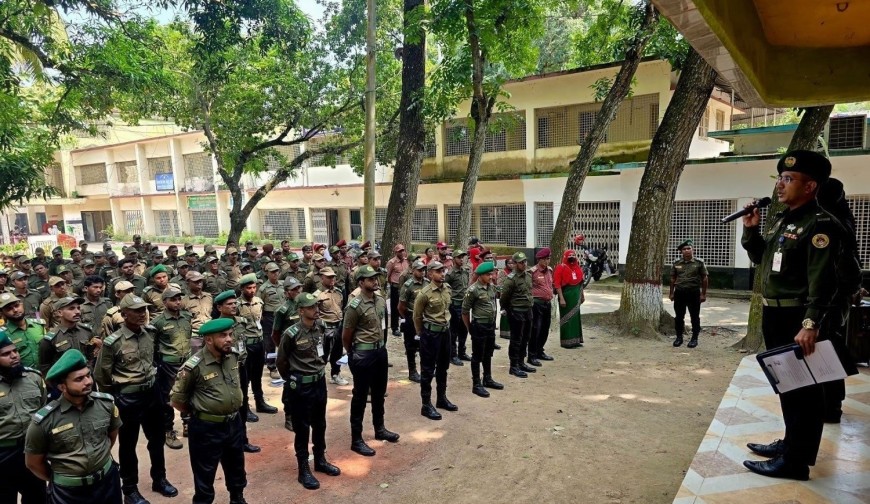 পূজামণ্ডপের নিরাপত্তায় আনসার সদস্যদের সর্বোচ্চ  সতর্ক থাকার নির্দেশ জেলা কমান্ড্যান্টের