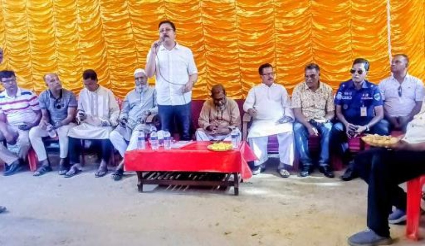 শ্রীপুরে বিভিন্ন পূজামণ্ডপ পরিদর্শন  করলেন এমপি মনোয়ার খান