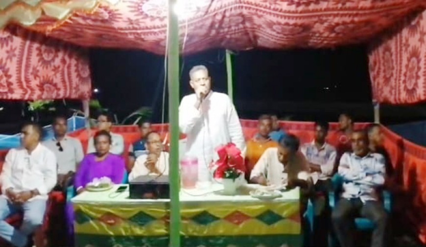 আশাশুনিতে বিভিন্ন পূজামণ্ডপ পরিদর্শনে  জেলা প্রশাসক মিজ কাউসার আজিজ