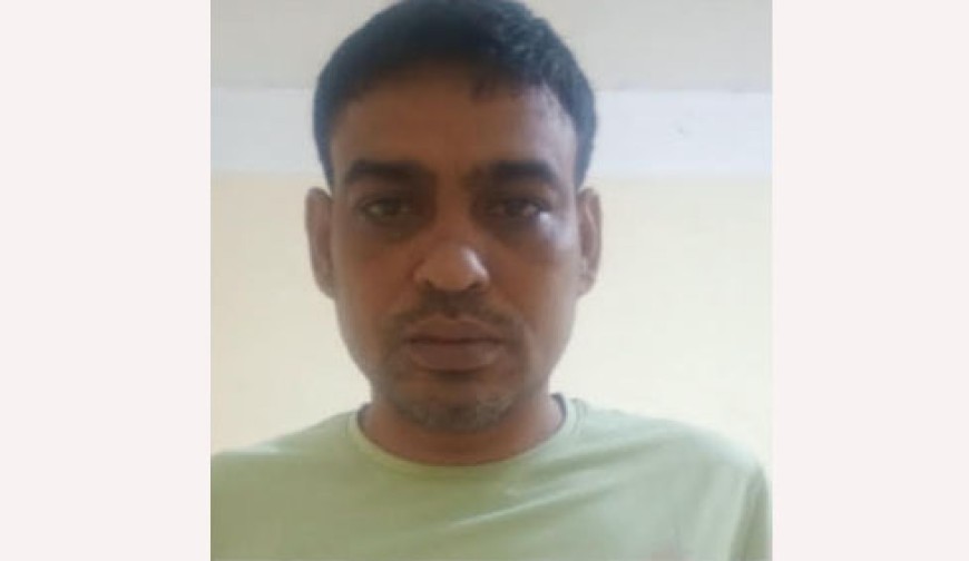 বেনাপোলের দৌলতপুর থেকে ওয়ার্ড যুবলীগ নেতা আরিফুল আটক