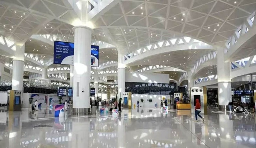 হুতি হামলায় ২ সপ্তাহ বন্ধ থাকার পর আবার চালু রিয়াদ বিমানবন্দর