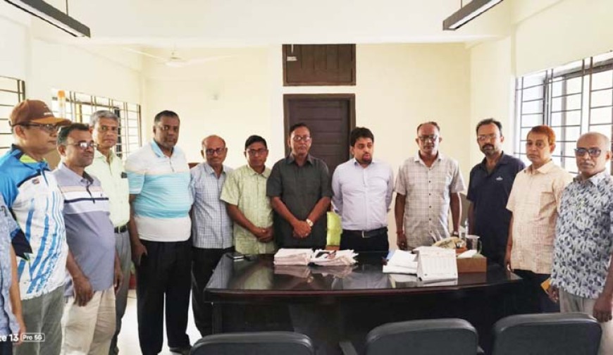 পাইকগাছায় দুর্গাপূজা পরবর্তী উপজেলা  প্রশাসনের সাথে মতবিনিময় সভা