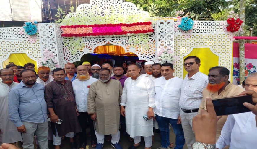 মণিরামপুরে বিএনপিনেতার মেয়ের বিয়ের অনুষ্ঠানে সাবেক পৌর মেয়র ইকবালসহ নেতৃবৃন্দ
