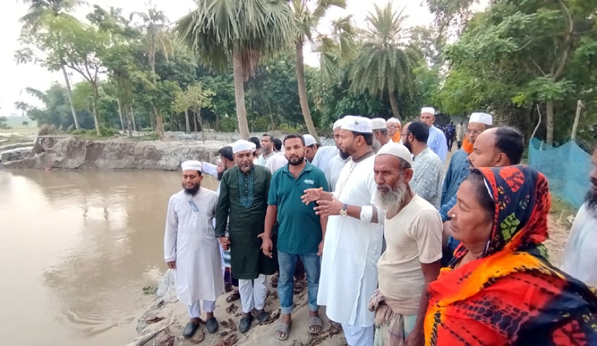 মধুমতি নদী ভাঙনকবলিত এলাকা  পরিদর্শন নড়াইল-২ আসনের এমপির